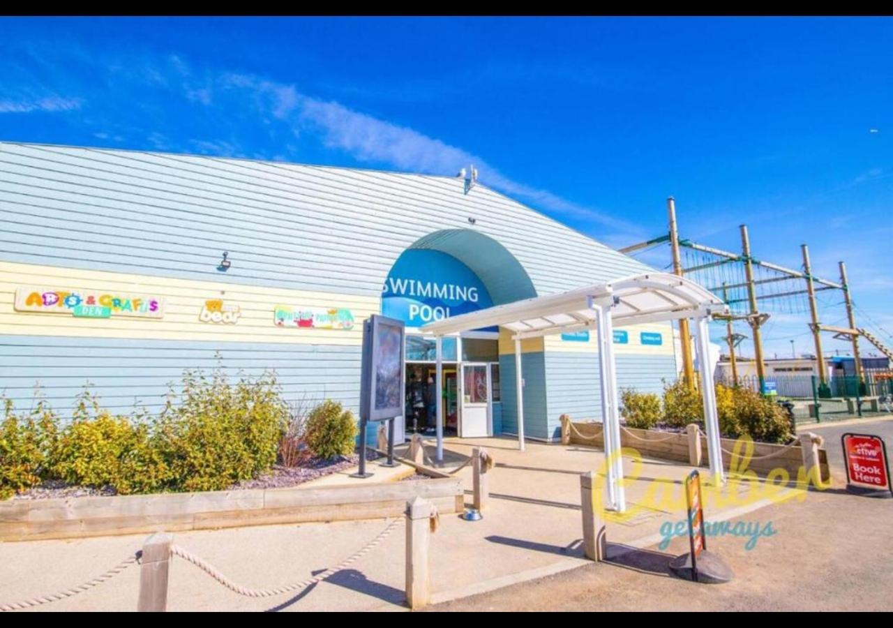 Mp768 - Camber Sands Holiday Park - Huge Lodge - Small Dog Friendly - Sleeps 8 Exteriör bild