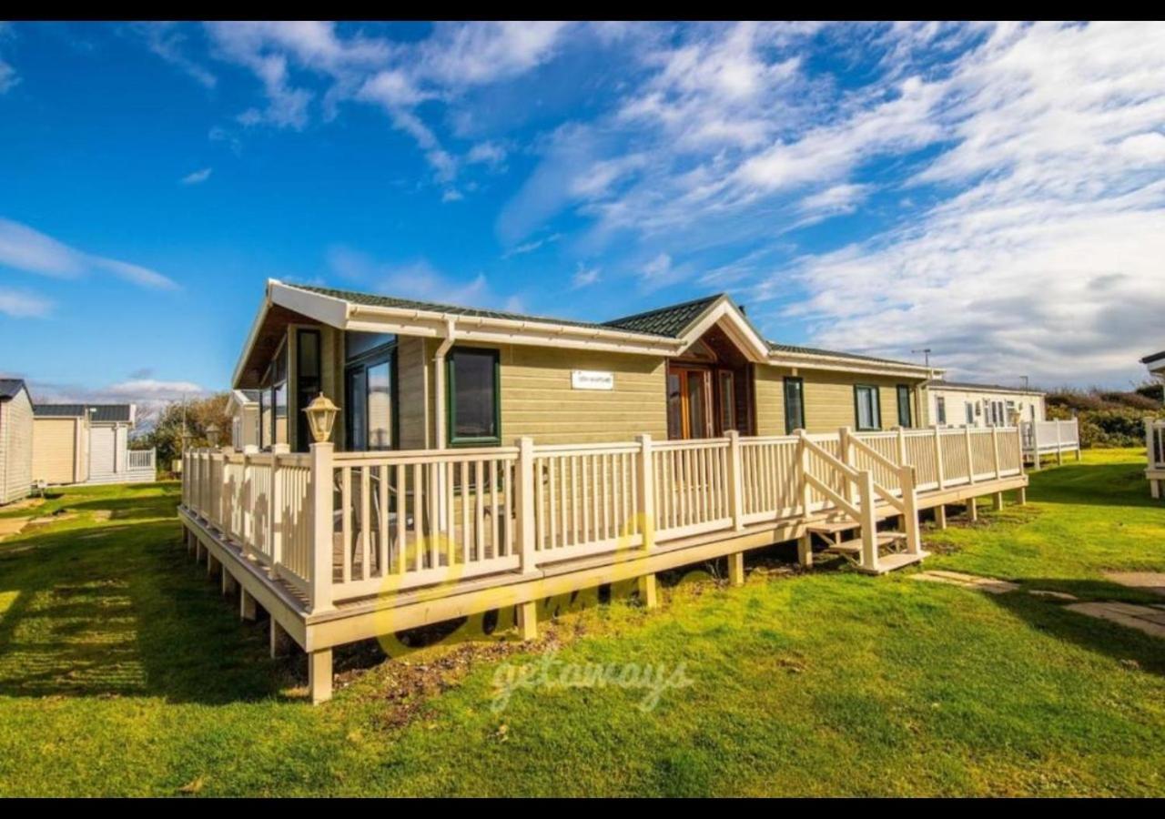 Mp768 - Camber Sands Holiday Park - Huge Lodge - Small Dog Friendly - Sleeps 8 Exteriör bild